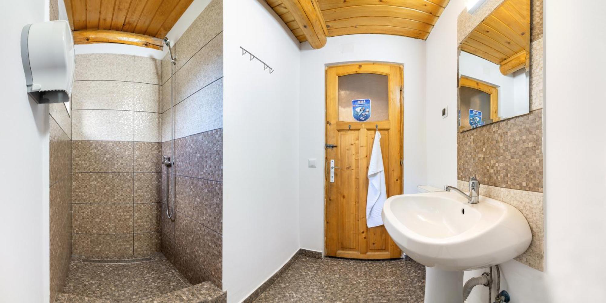 Resort 7 Crai - Cabana Baciu Zărneşti Exteriér fotografie
